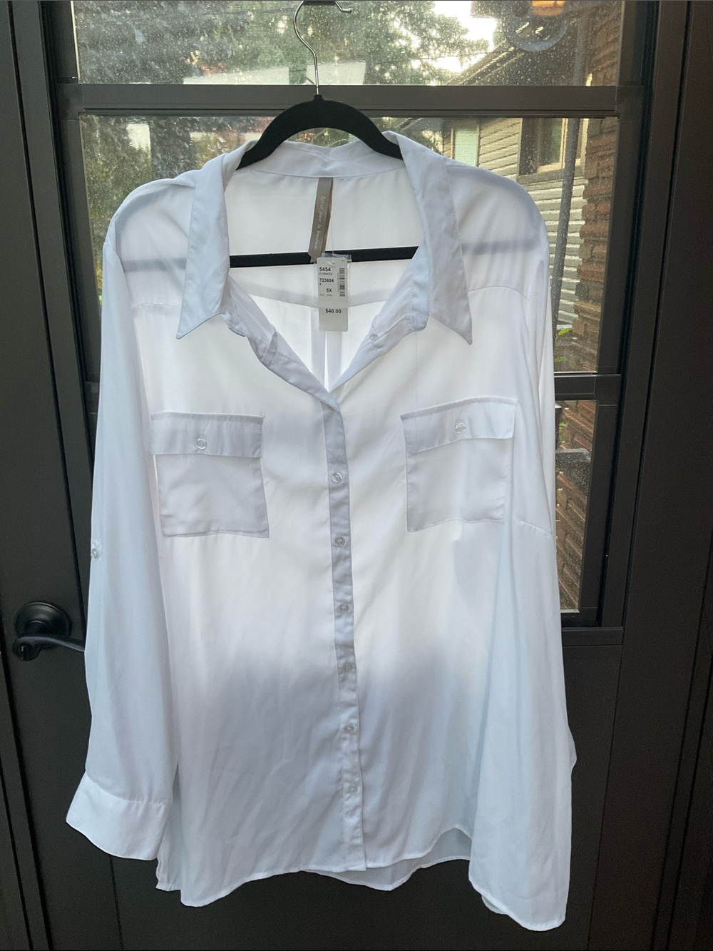 Penningtons White Long-Sleeve Button-Down Shirt with Front Pockets NWT